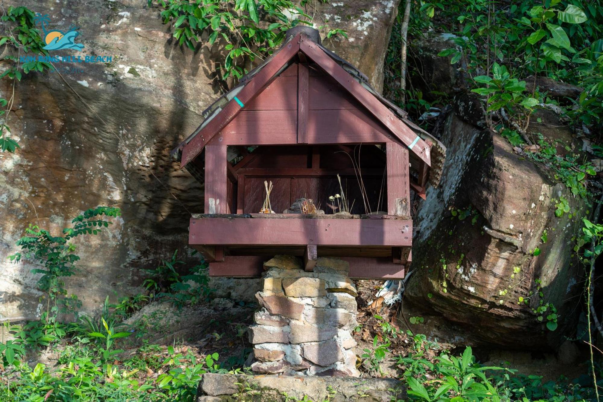 Koh Rong Hill Beach Resort Derm Tkov Village Eksteriør bilde