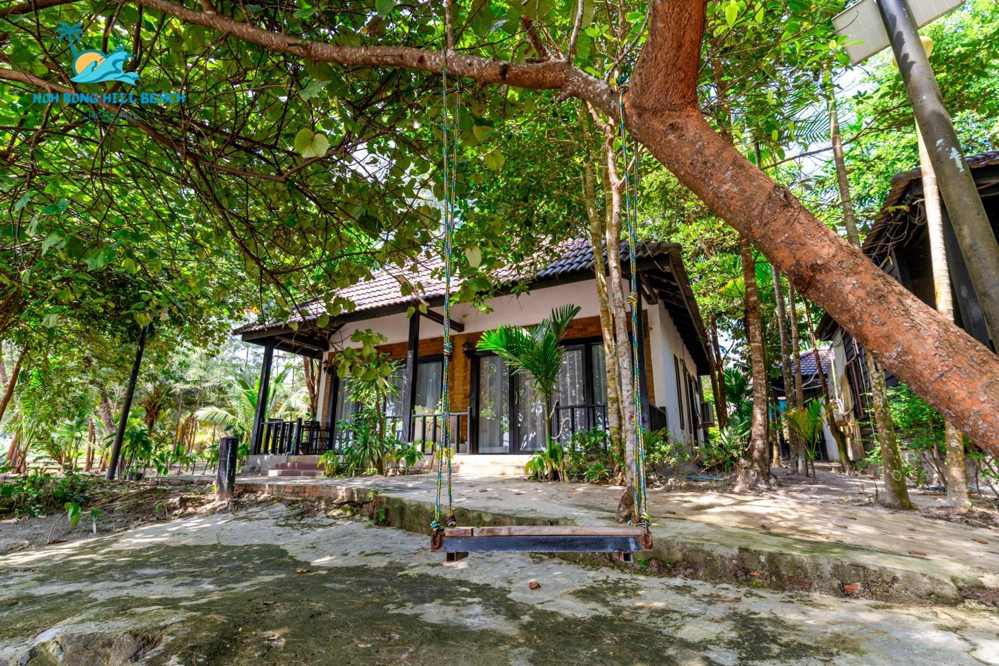 Koh Rong Hill Beach Resort Derm Tkov Village Eksteriør bilde